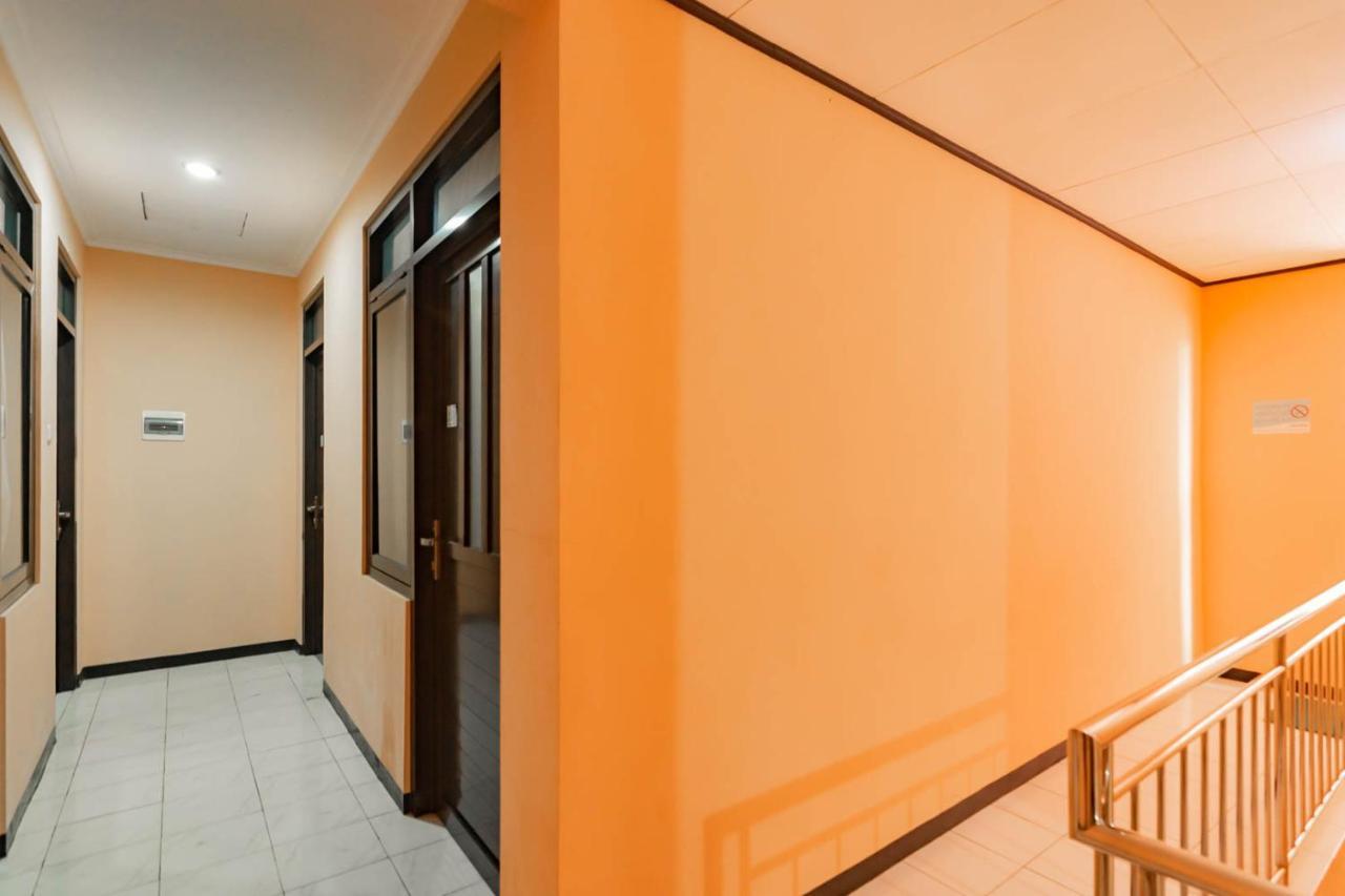Shofy Guest House Syariah Bandung Bagian luar foto